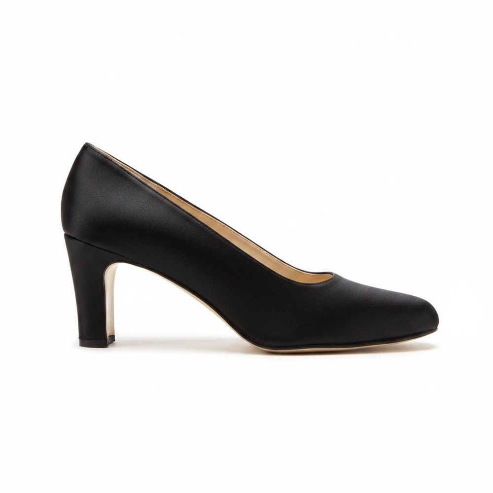 Dyeables Heels Black